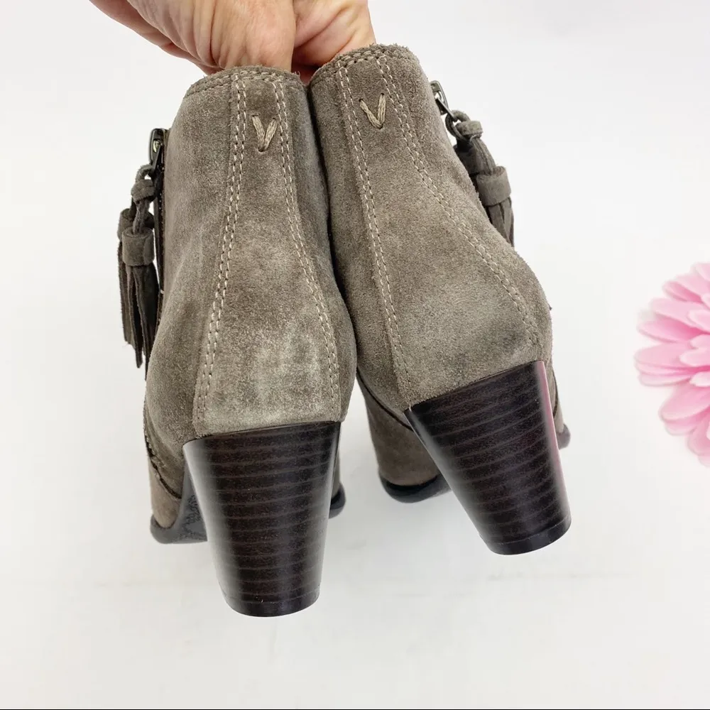 Vionic Suede Leather Upright Madeline Heeled Ankle Boots: Greige (Grey/Beige) - Image 7