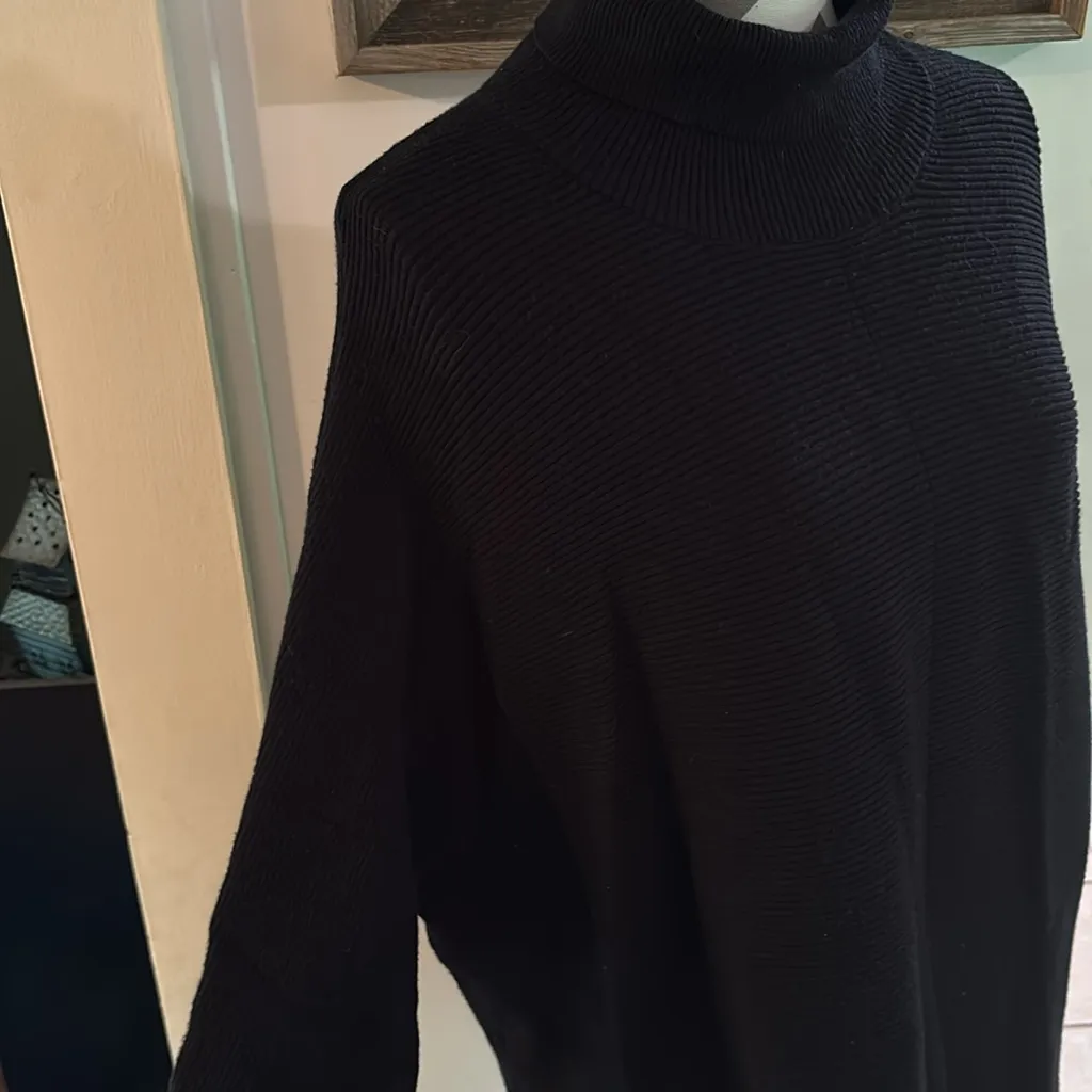 Black ribbed sweater - Image 2