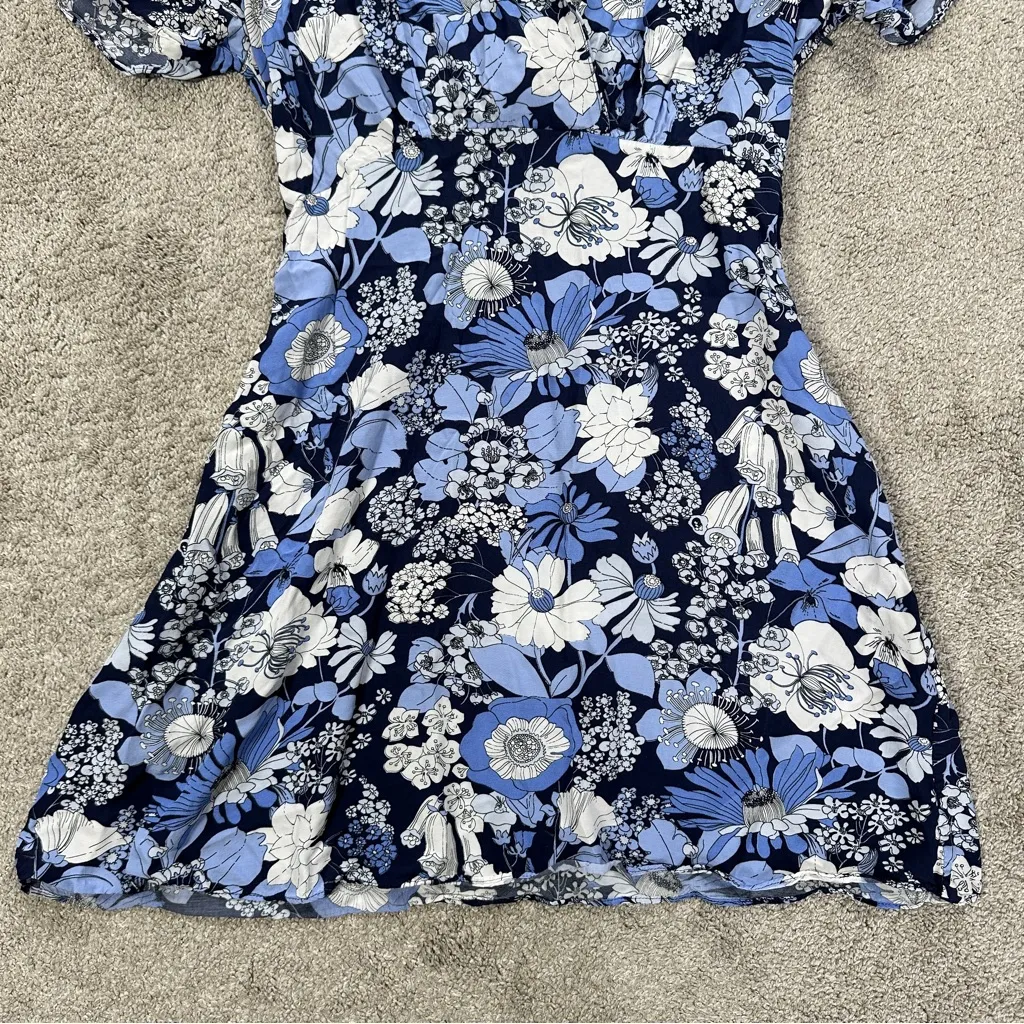 & Other Stories Women’s Tie Waist Mini Dress Shortsleeve in Floral Print Blue 10 - Image 5