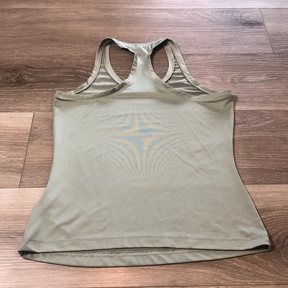 Adidas Green Racerback Womens Athletic Tank Top Size Small - Image 9