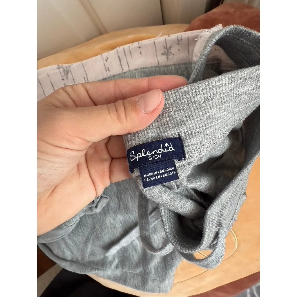 Splendid  matching pajama set size Large - Image 5