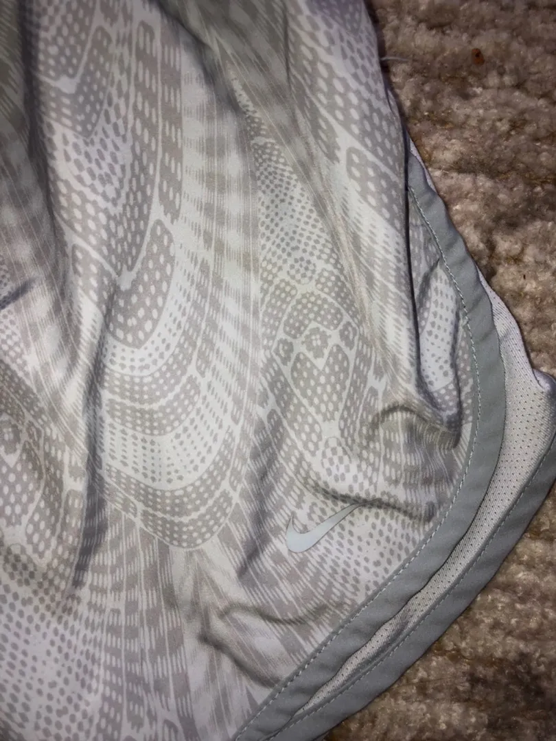 Nike Grey Patterned Running Shorts - Image 3