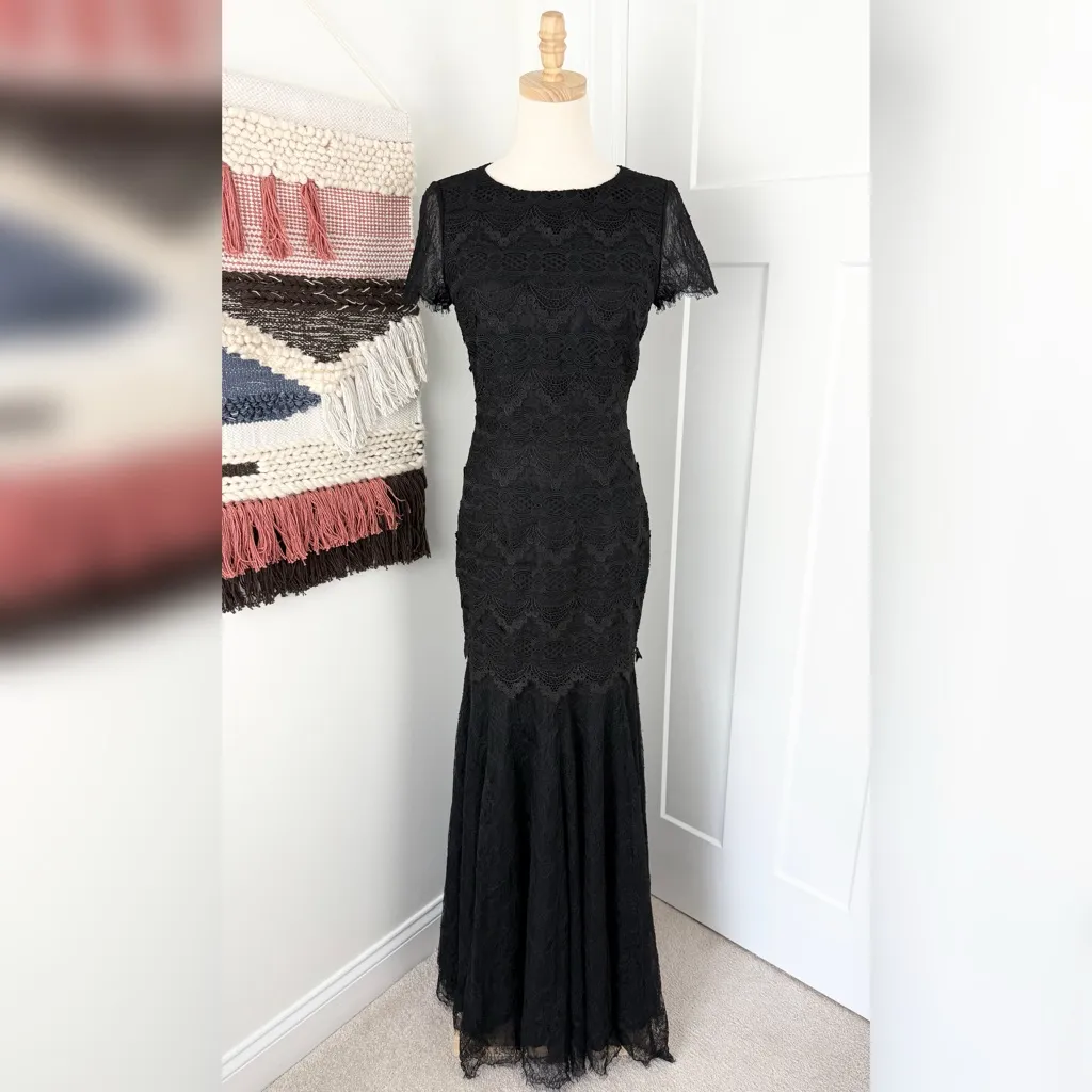 Monique Lhuillier Crochet Lace Trumpet Gown Dress Black Sz 4 NWT - Image 3