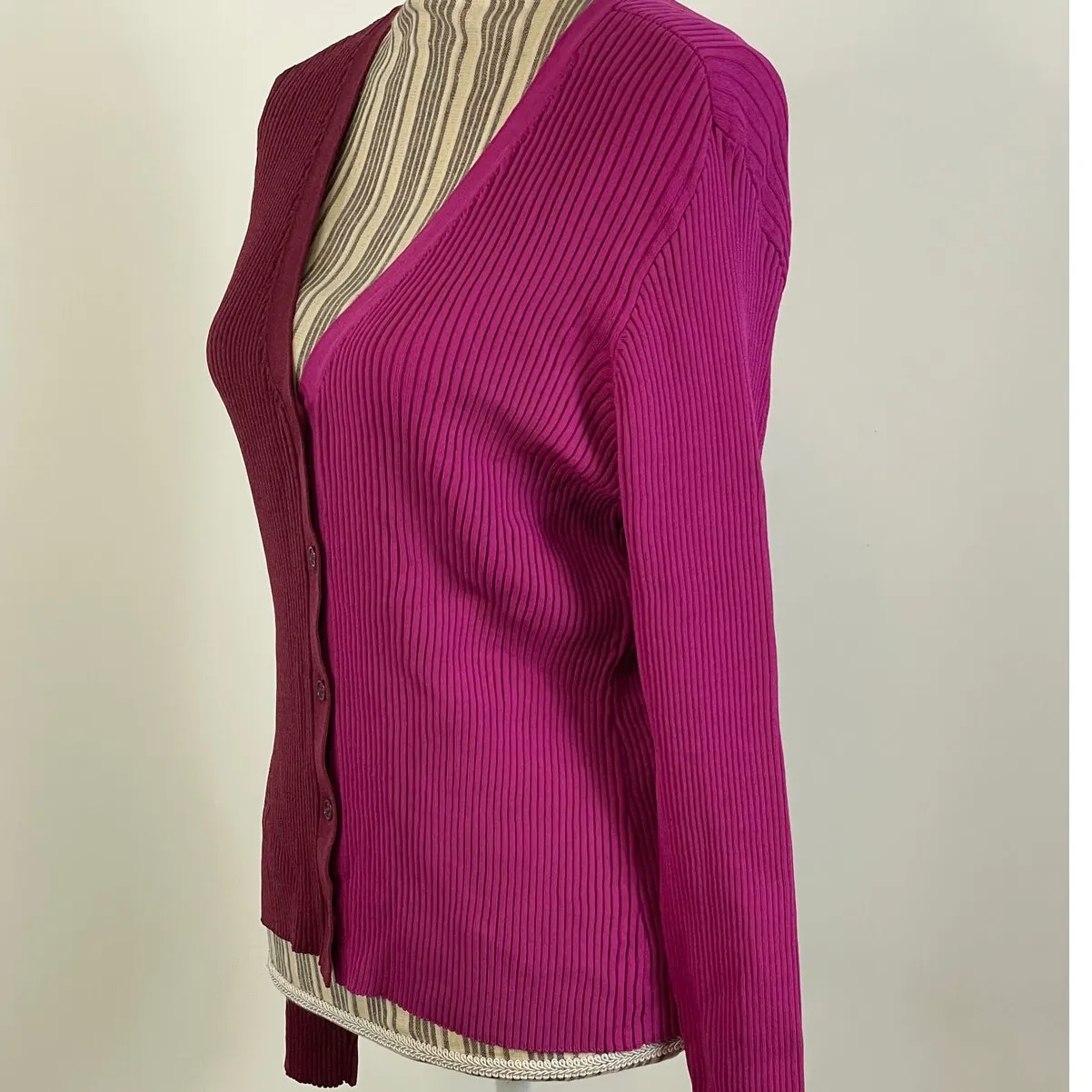 Staud Cargo Color block Button Front Cardigan Burgundy Pink Size Large NEW - Image 4