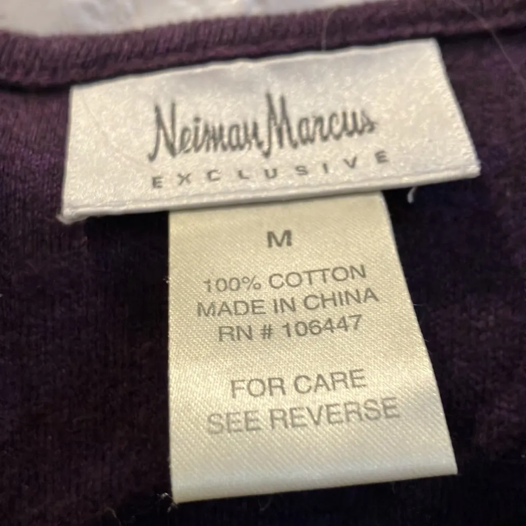 FINAL MARKDOWN Neiman Marcus embellished neck tank top medium - Image 3