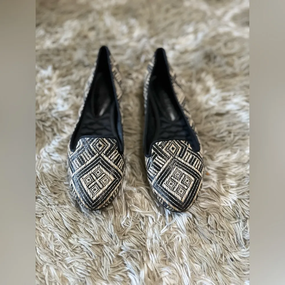 Vera Wang Flats Color black/straw size 9 1/2 - Image 2