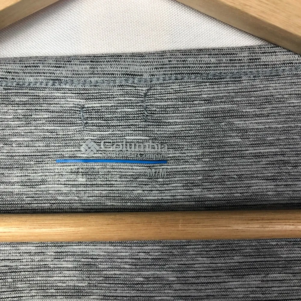 Columbia Light Gray Mount Carmel Lightweight Athletic Tee M - Image 73