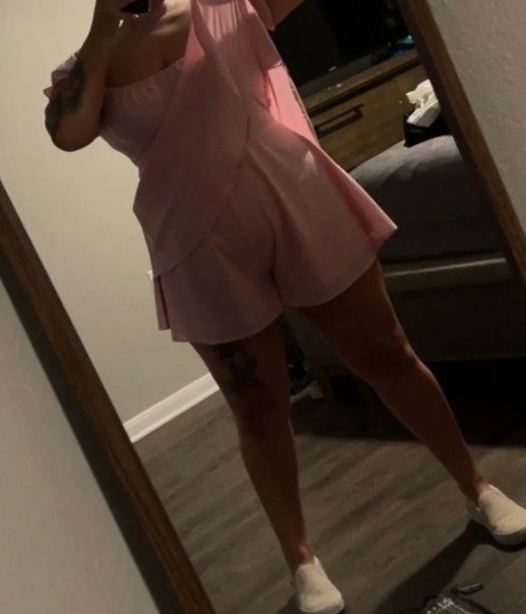 Pink Mini Romper Size XL - Image 4