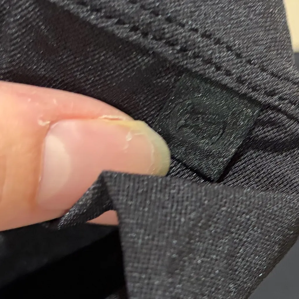 Lululemon tank top - Image 3