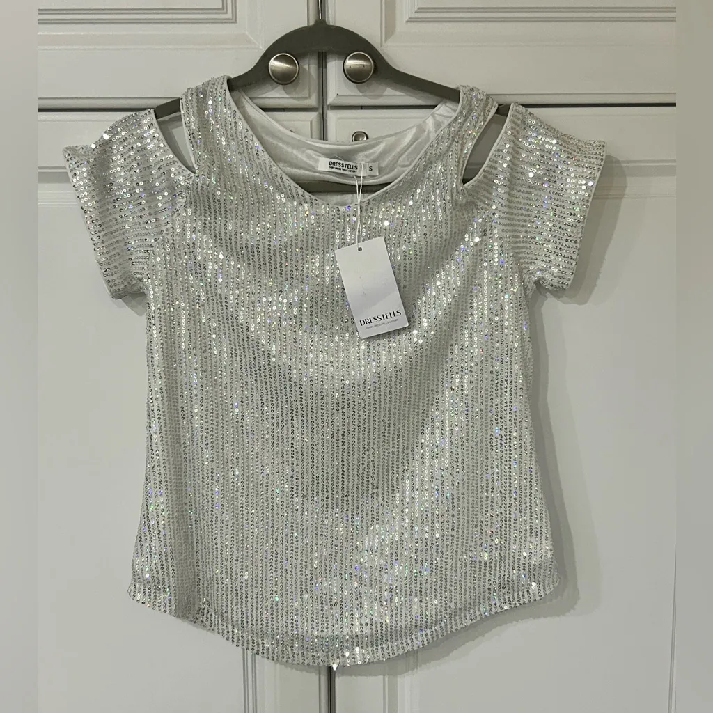 Dresstells White Sequin Cold Shoulder Blouse Size S NWT - Image 11