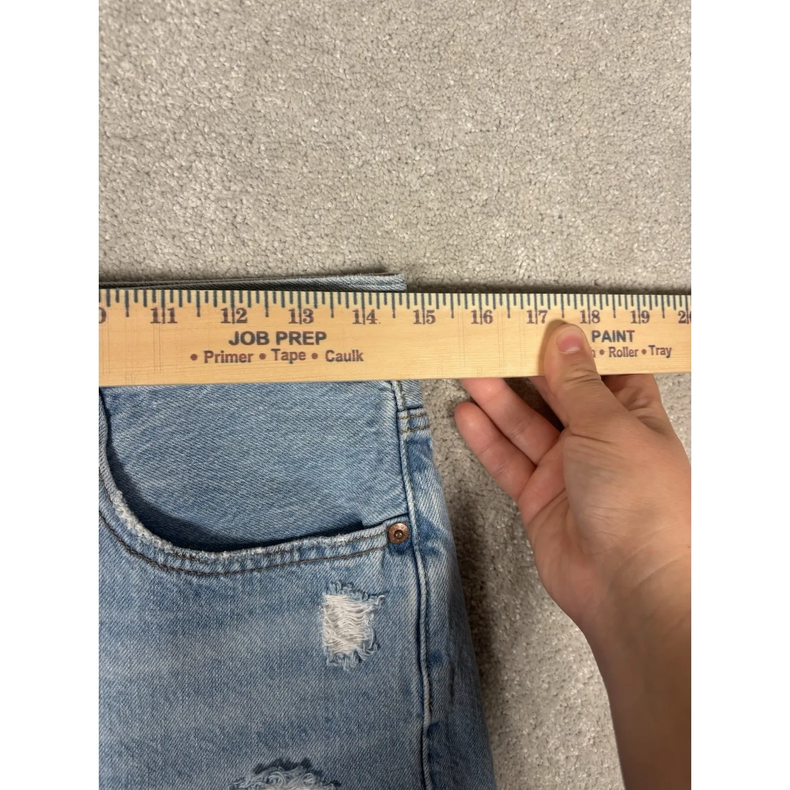 Levi's‎ 501 Distressed Cut Off Jeans size 28 button fly light wash - Image 7