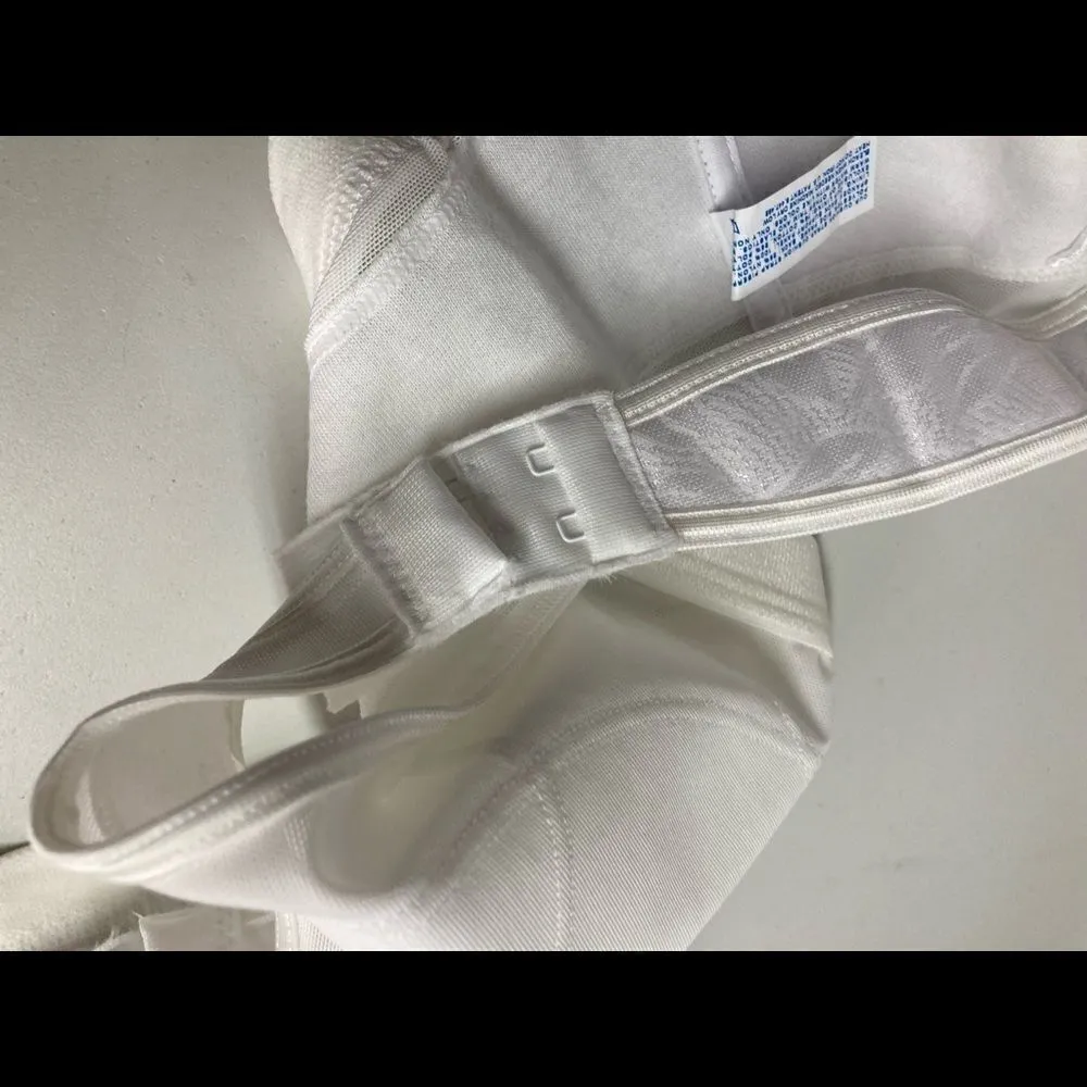 PLAYTEX, 18 Hour White Bra, Sz‎ 36D, No Underwire, Hook & Eye front closure, - Image 8