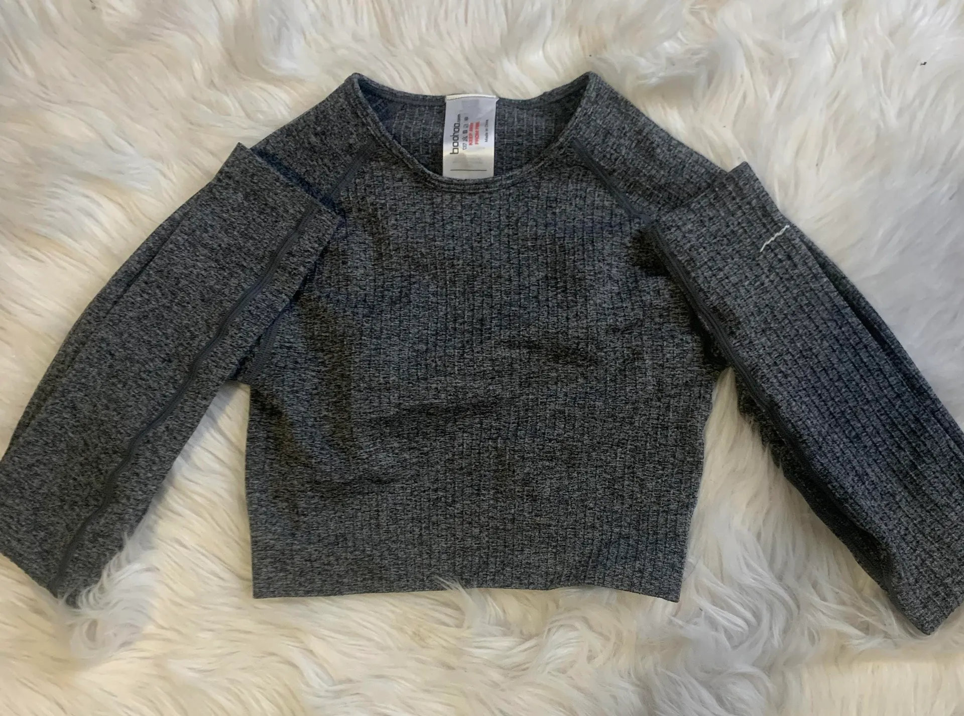 Boohoo Gray Long Sleeve - Image 3