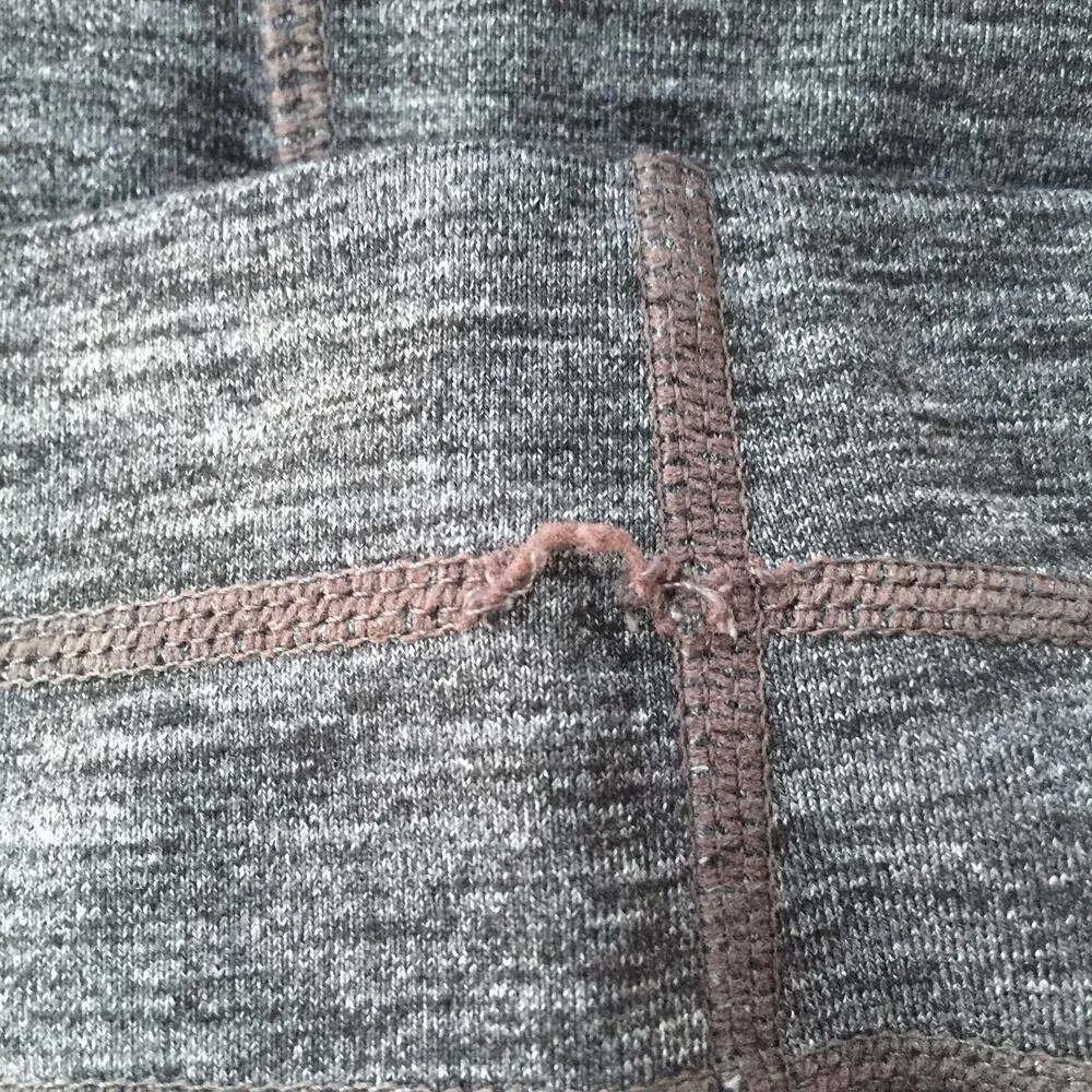 Athleta Relay Capri Crop Leggings Heather Grey XS - Image 7