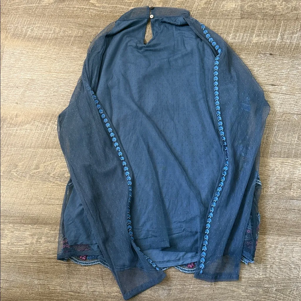 Sundance Blue Sheer Net Embroidered Beaded Turtleneck Top Size M/L - Image 6