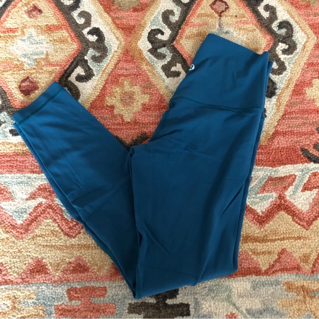 Lululemon align pant 7/8 length dark teal green - Image 4