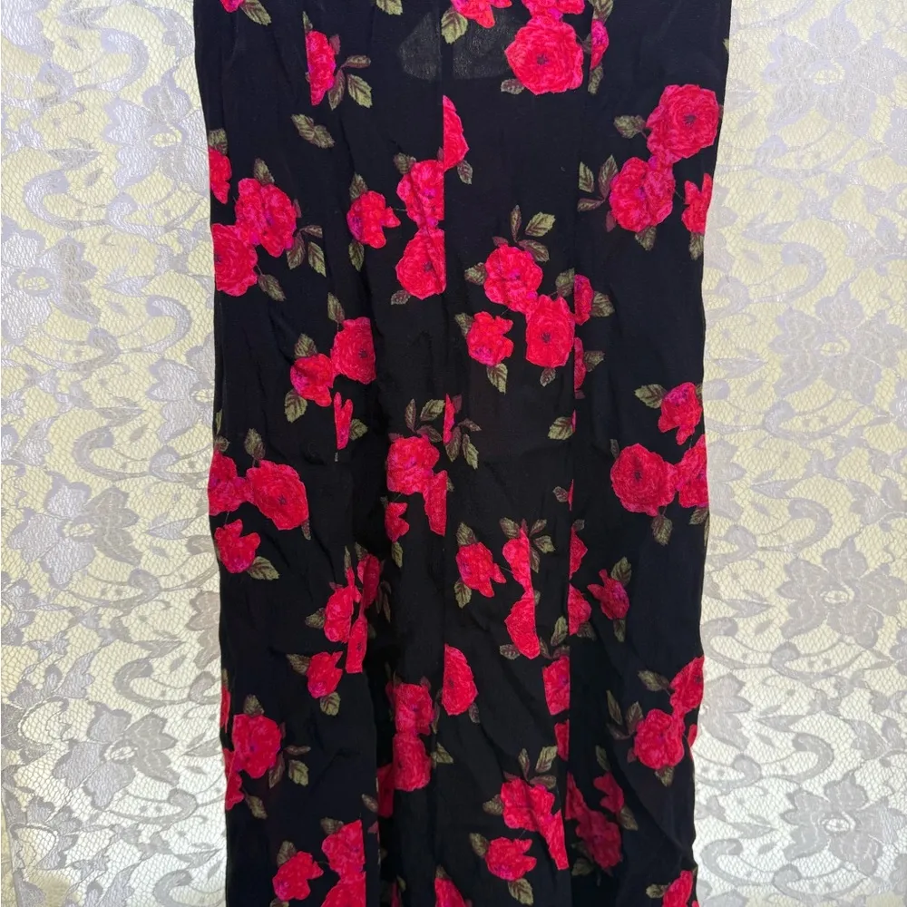 NWOT Urban outfitters Kimchi Blue Black Dress with Red rose Pattern small sz 4 - Image 4