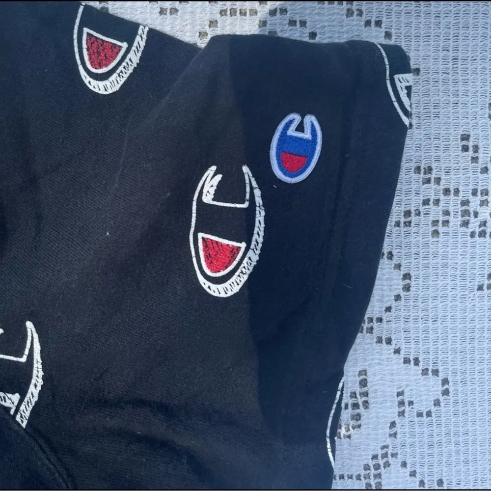 all over black tee shirt size medium - Image 4