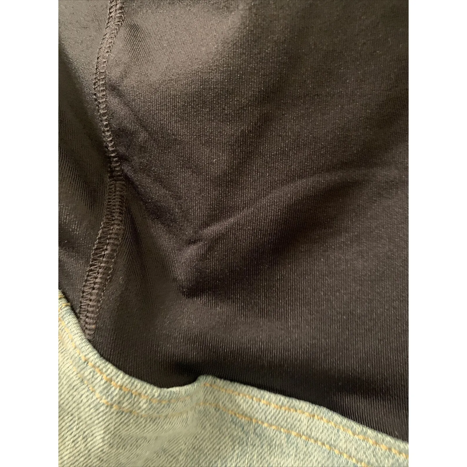 Isabel Maternity Ingrid & Isabel Blue Denim Shorts Women's Size 16 - Image 3