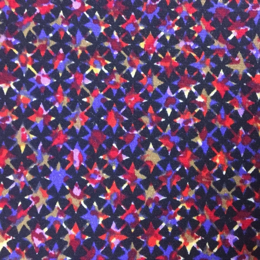 PURPLE DIAMOND LULUAROE TUNIC / OVERSIZED TEE - Image 4