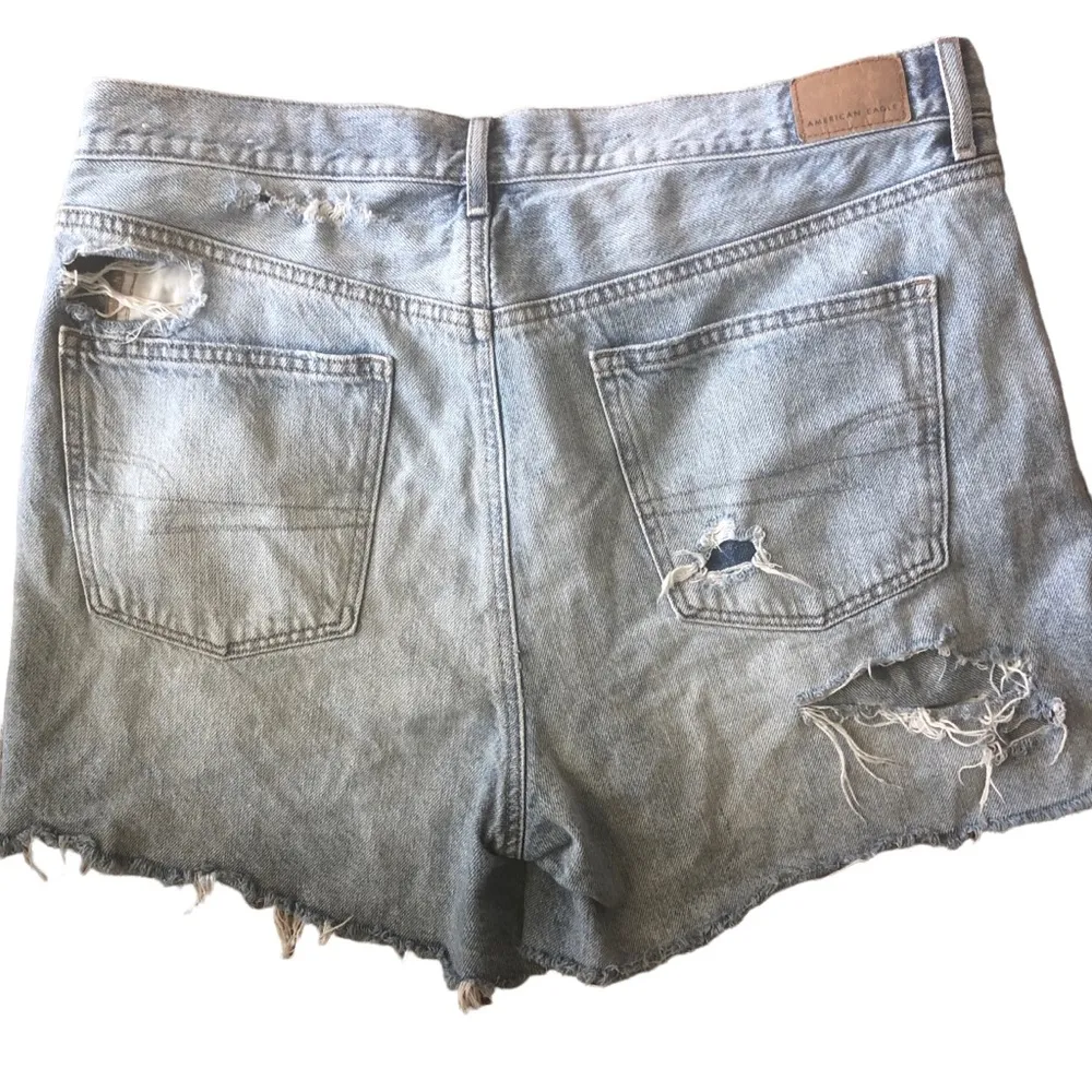 American Eagle 90’s Boyfriend Distressed Button Fly Jean Shorts Z30 - Image 3