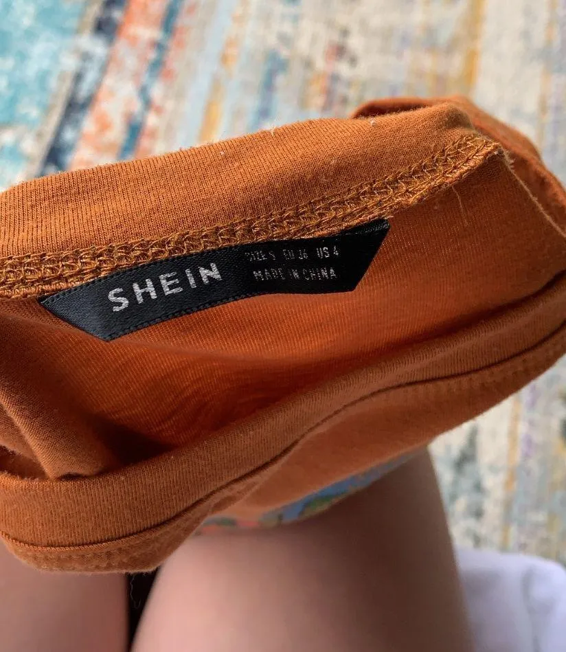 SheIn Graphic tee - Image 2