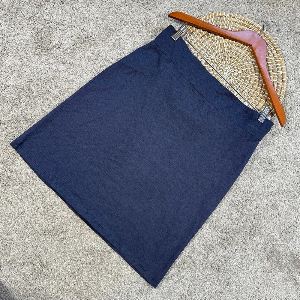Toad&Co Women’s Organic Cotton Moxie Pencil Skirt in True Navy M Blue Size M - Image 2