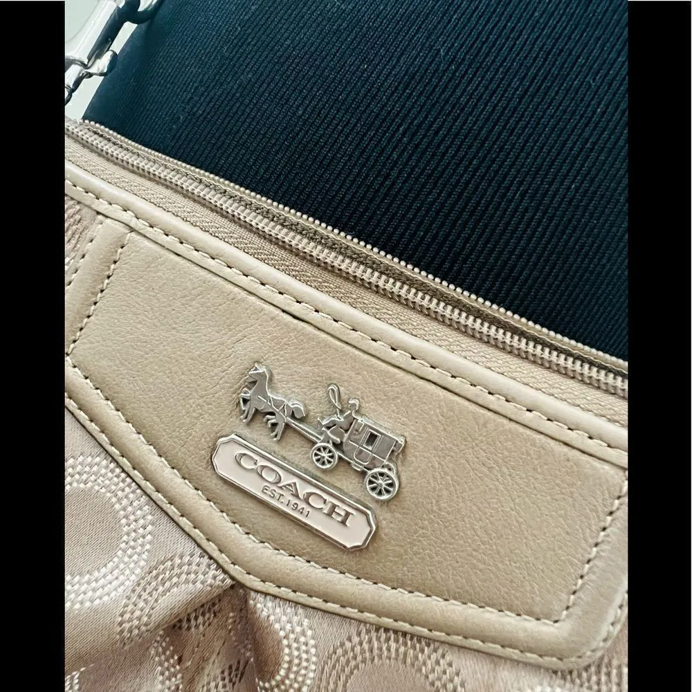 VINTAGE COACH MADISON OP ART CROSSBODY PURSE - Image 4