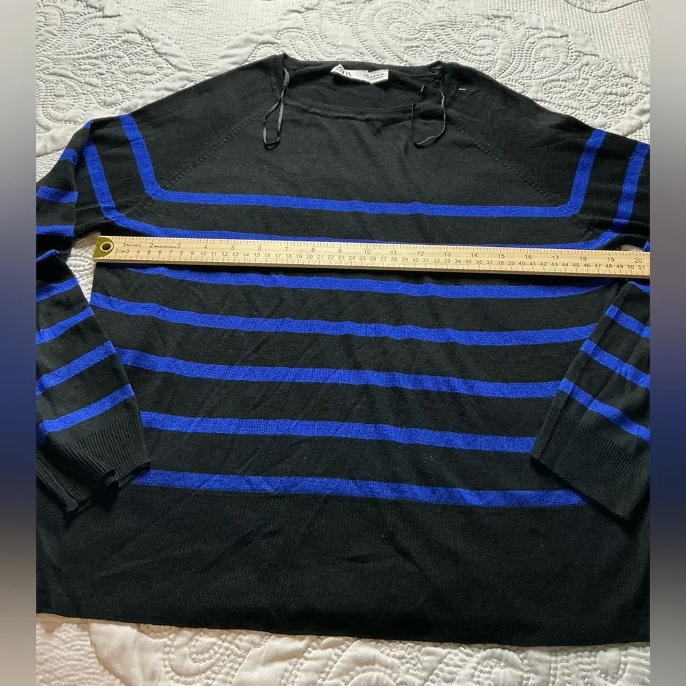 Zara Black and Blue Crew Neck Sweater - Image 6