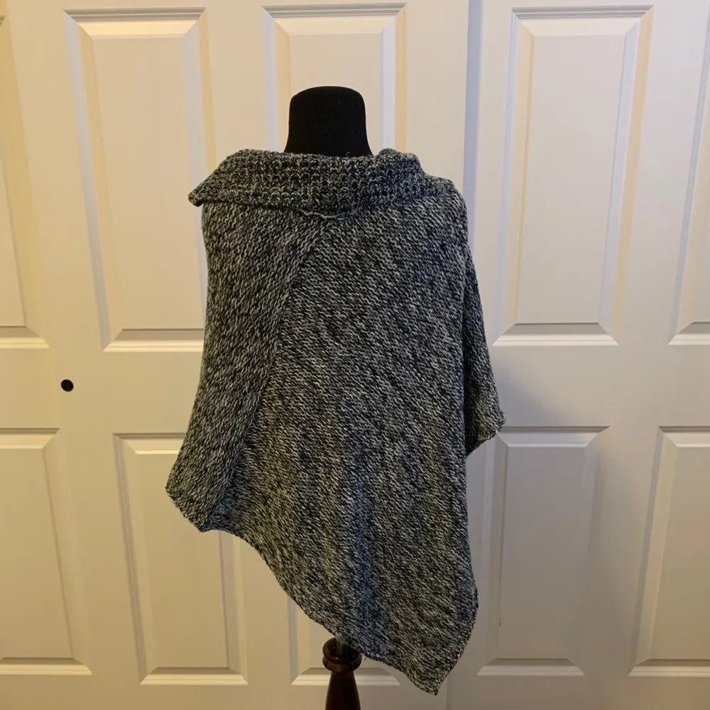 Sweater knit poncho Black Size M - Image 4