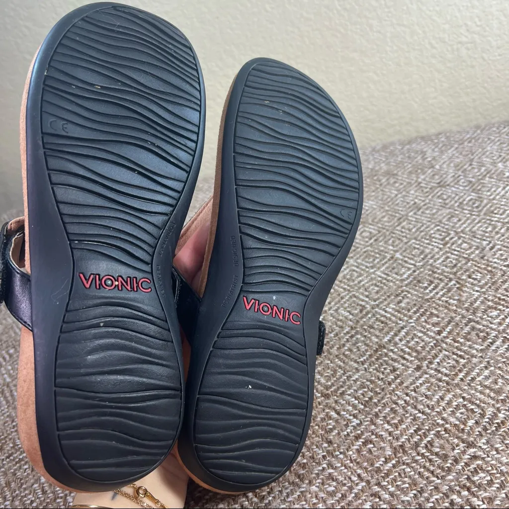 Vionic Wanda Women’s Sz 7.5 Black Leather T-Strap Thong Flip Flop Sandals Casual - Image 7