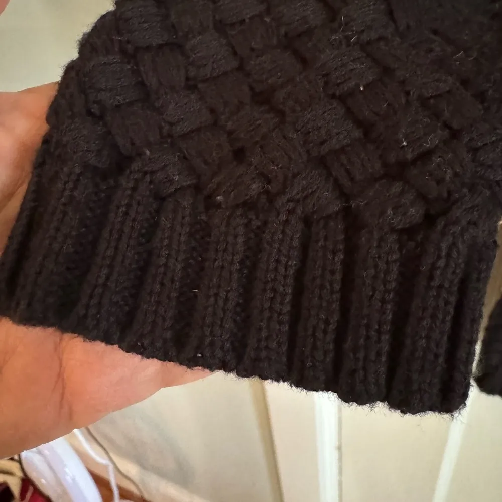 Talbots Women's Small Crewneck Black Chunky Knit Sweater 3/4 Length Sleeve - Image 2