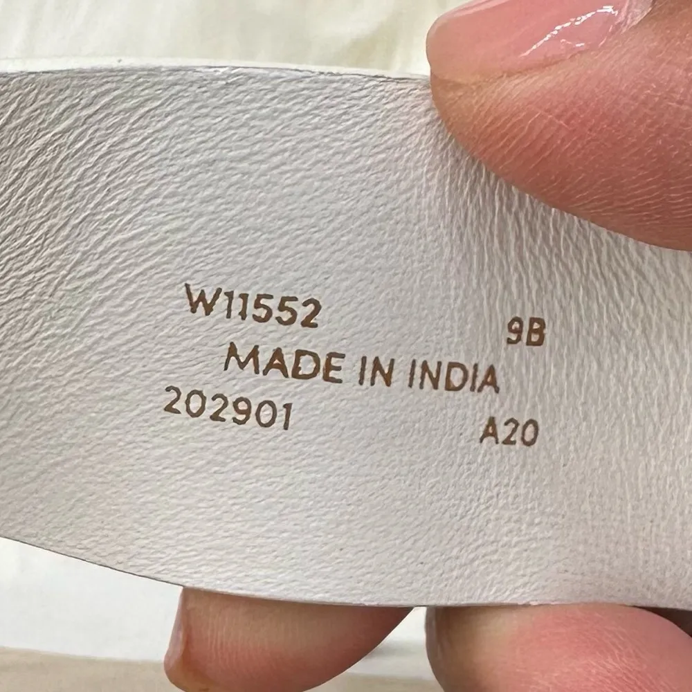 Cole Haan White Leather Grand Series Flat Thong Sandals Size 9B - Image 4