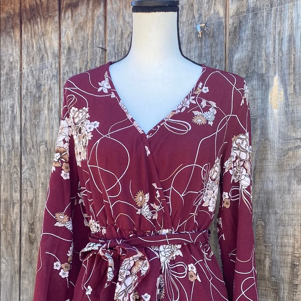 New UGUEST Burgundy & Cream Floral Long Sleeve V - Image 2