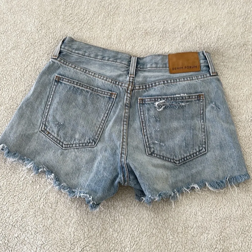 | Denim Forum The Ex Boyfriend Short - Image 4