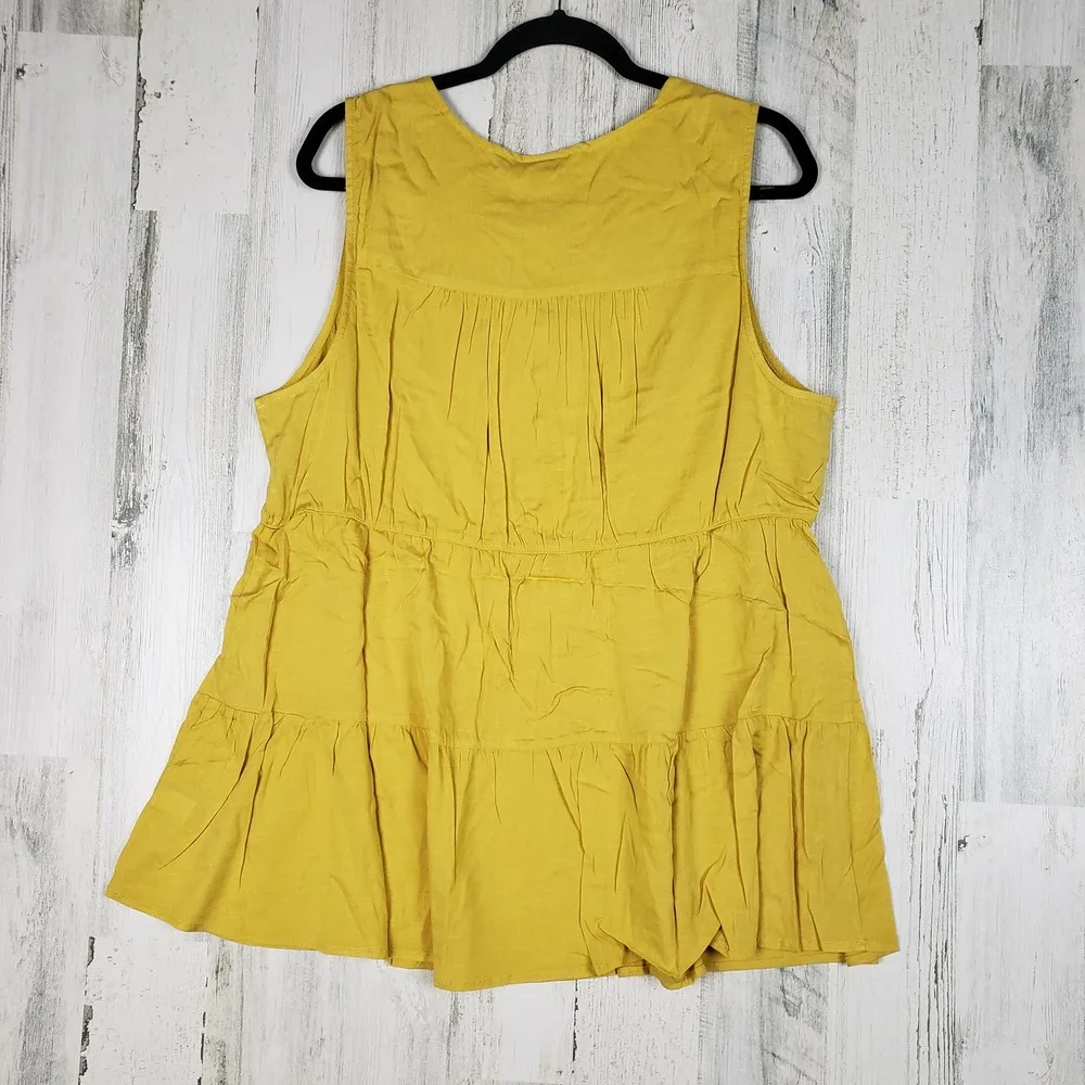 NWT Torrid Mustard Yellow Textured Tiered Tank Top - Image 9