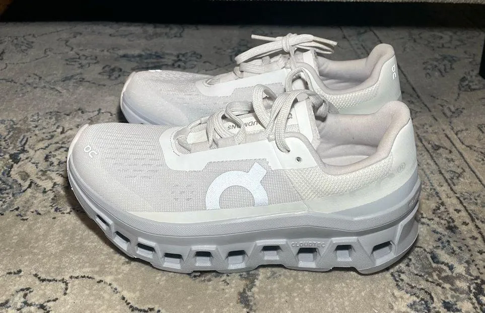 On Cloudmonster Women's Running Shoes Glacier White Size 6 - Image 6