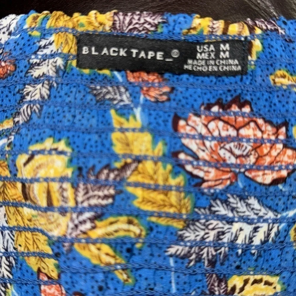 Black Tape soft leaves floral smocked midi dress with tiered ruffle. Size M. NWT Blue Size M - Image 6