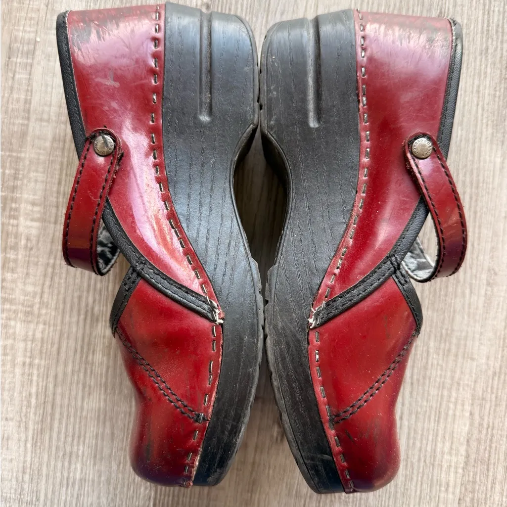 Dansko Women’s 36 / US 6 Mary Jane Clogs Dark Red - Image 4