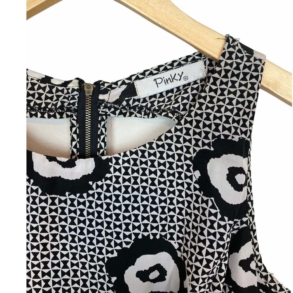 Pinky Sleeveless Black White Floral Back Cut Out Fit and Flare Dress Size XS - Image 3