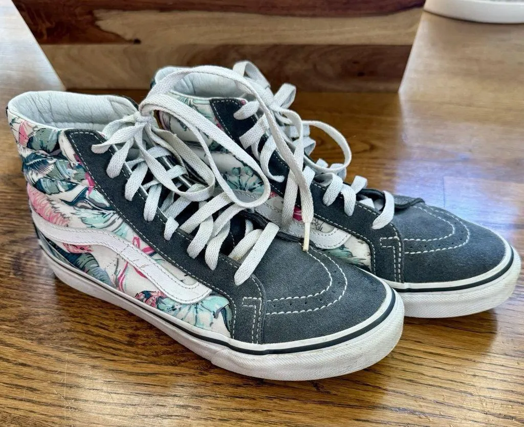 Grey With Hawaiian Print Vans Old Skool Hi tops. Men’s 6.5. Women’s 8. - Image 2