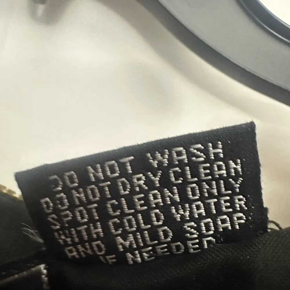 Vintage 1980s Jewel Queen Gold Silk Sequin Top Glam Disco Size 3X Dead Stock NWT - Image 6