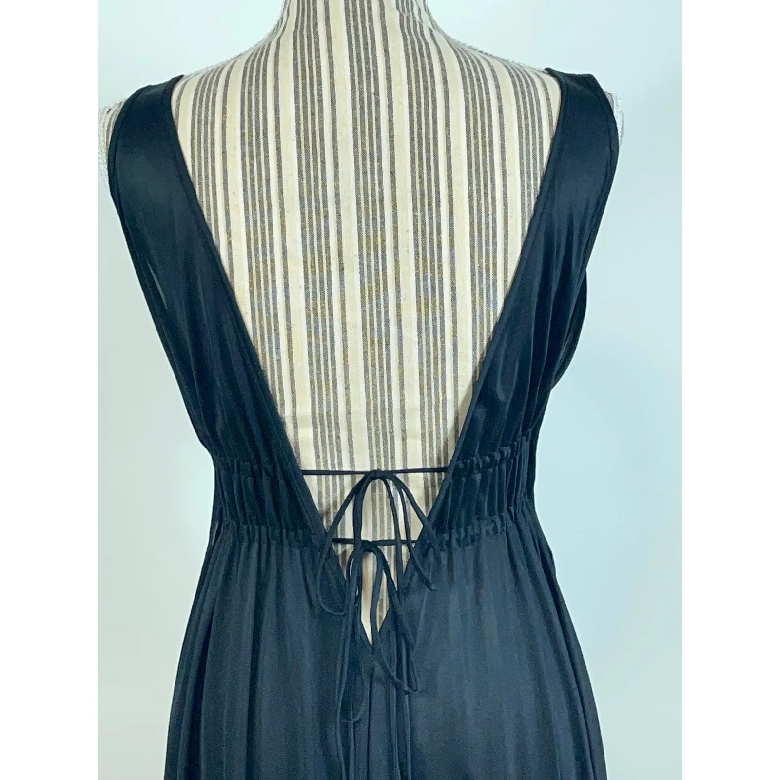 Sears Vintage Black V Neck Open Side Cinch Waist Night Gown SIZE 38/40 Large - Image 5