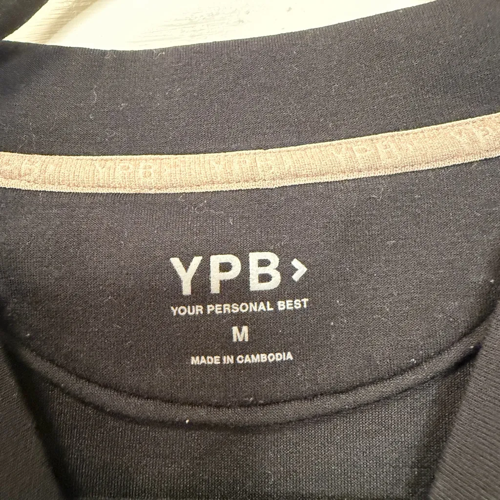 YPB Abercrombie & Fitch Cropped Sweatshirt Black Colorblock Size Medium - Image 2