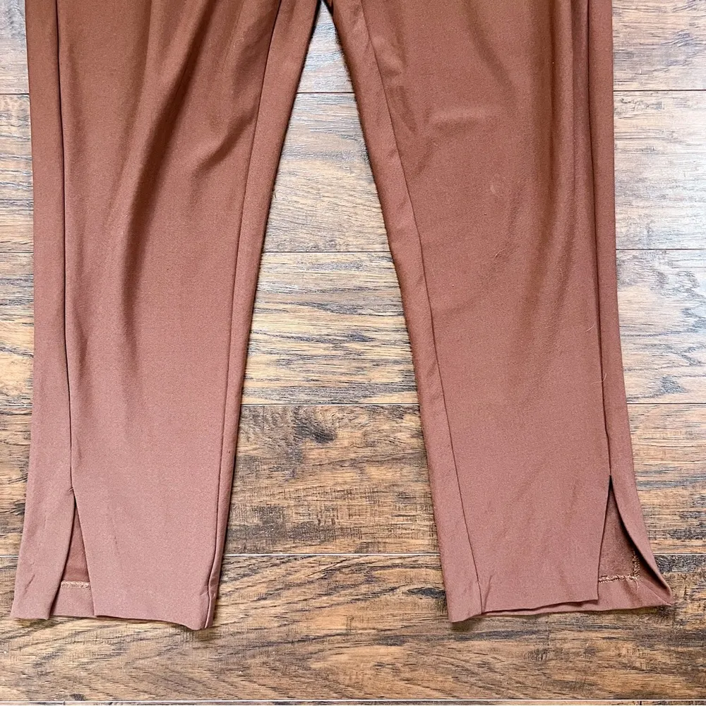 Joie • pull on pants tapered leg brown knit drawstring waist split hem jogger - Image 8