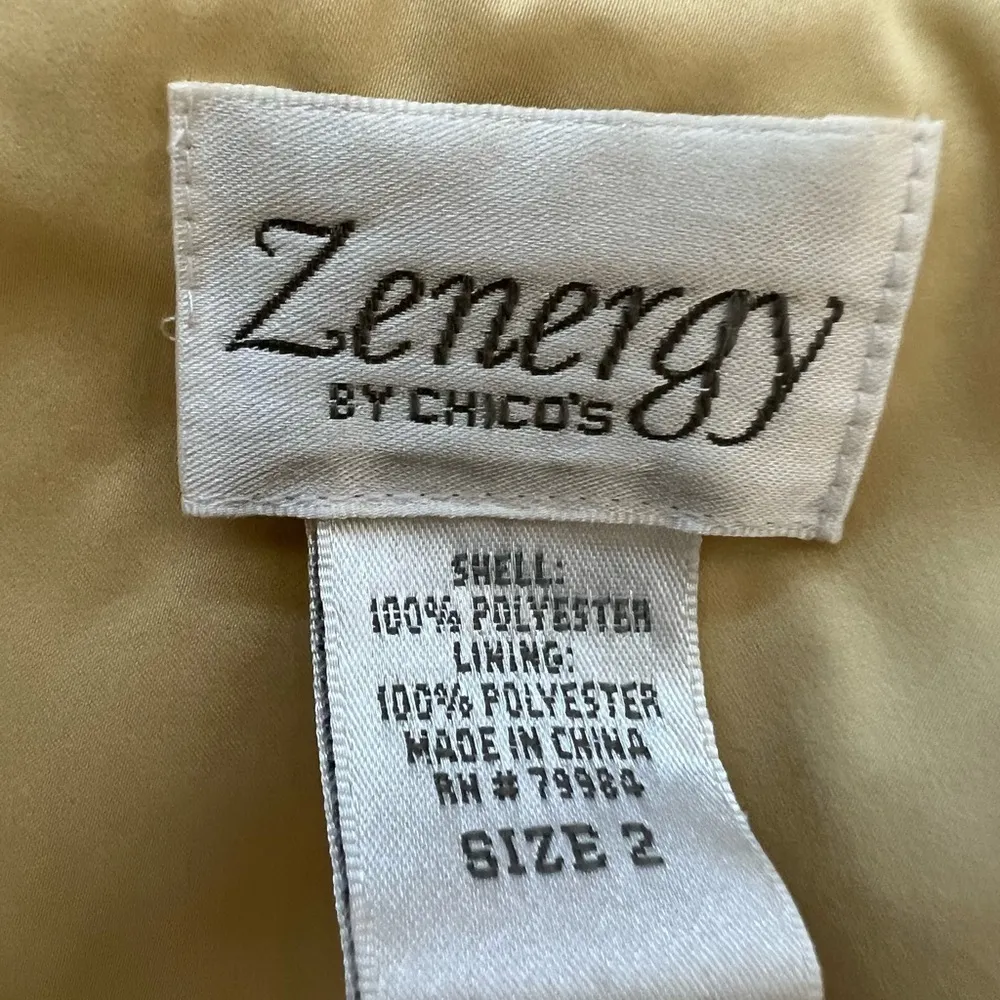 Zenergy by Chicos windbreaker, light rain jacket. Size: Chicos 2, 10/12. - Image 5