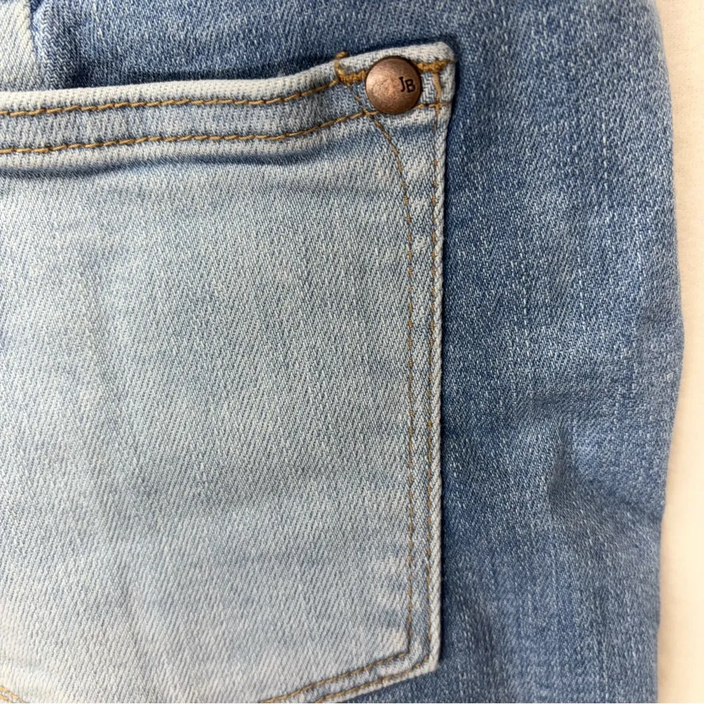 Judy Blue‎ Distressed Blue Jean Shorts Mid-Thigh - Image 9