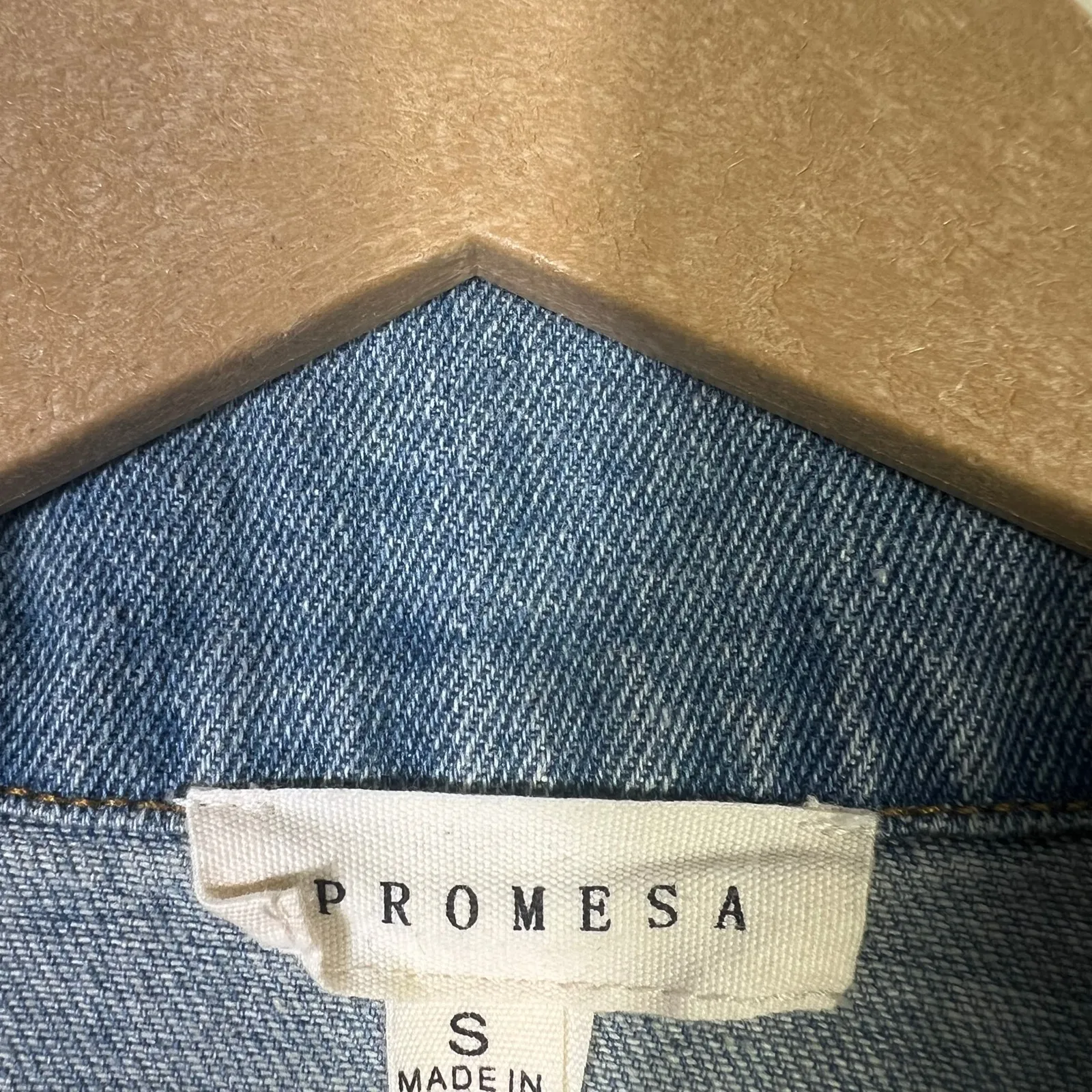 Promesa Distressed Denim Jacket Womens S Blue Knit Sleeve Colorblock 90s Retro - Image 6