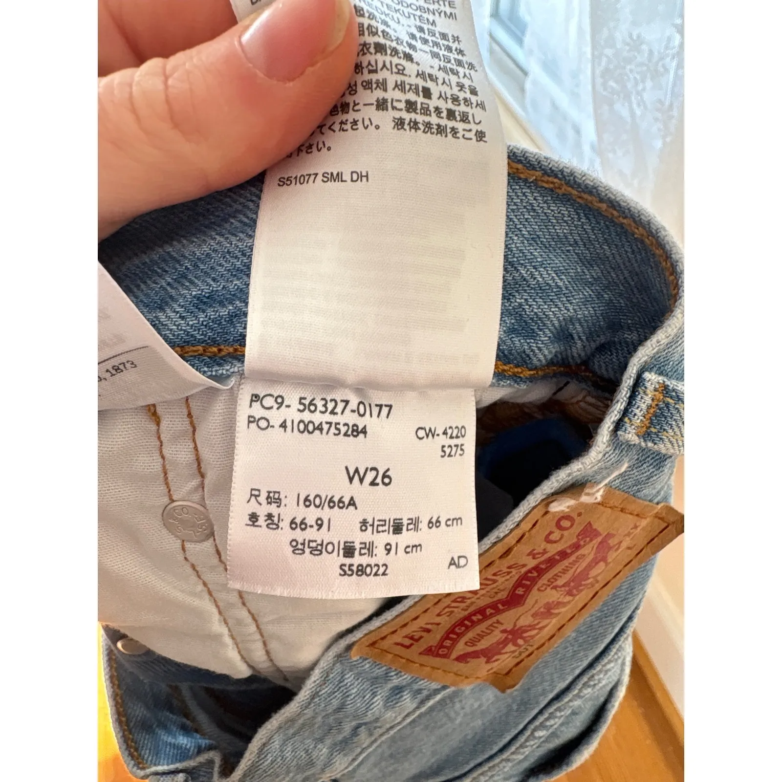 Levi Strauss Co 501 Denim Cutoff Shorts Distressed Frayed Hem Blue W26 - Image 5