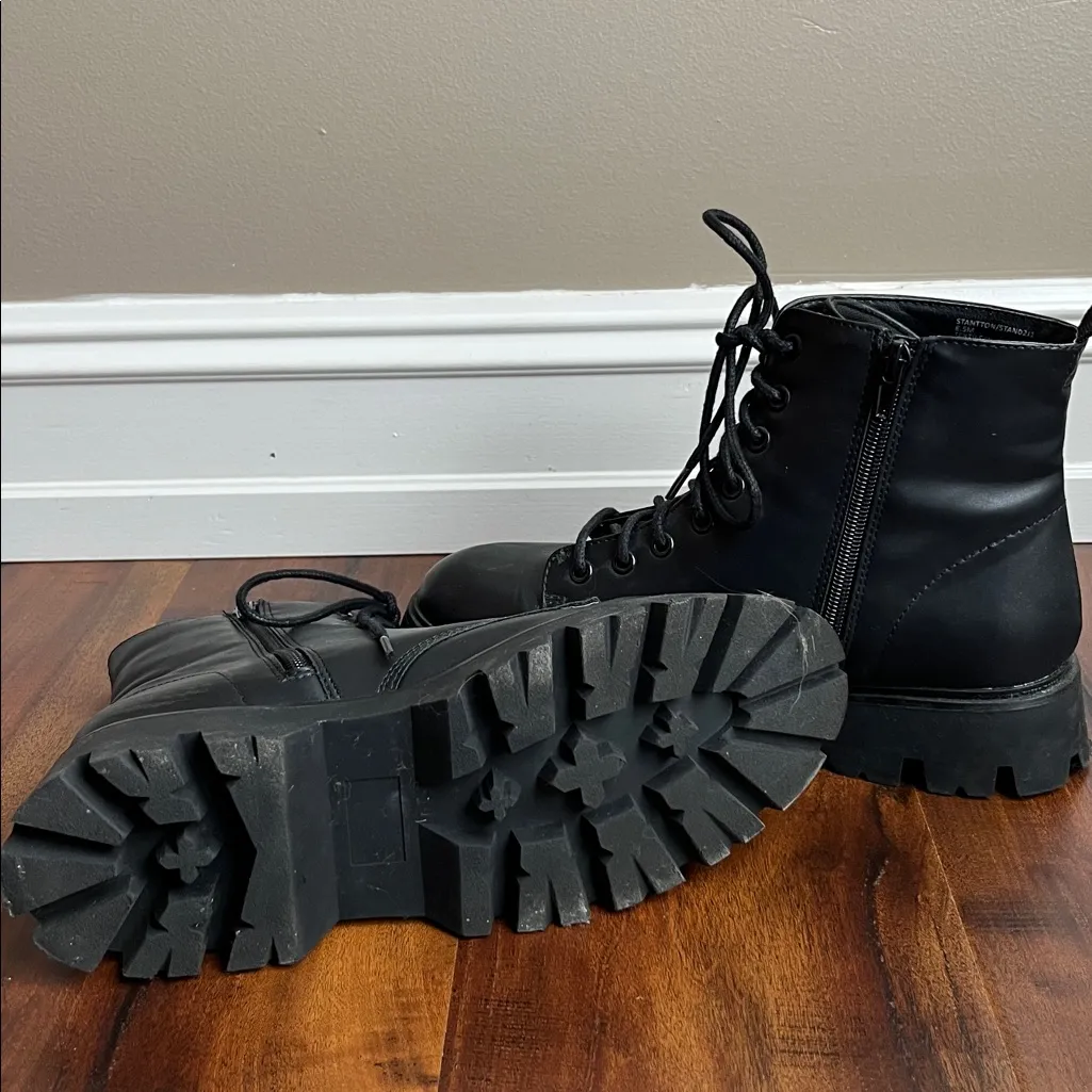 Madden Girl Stanton Chelsea Boots with Side Zippers - Image 9